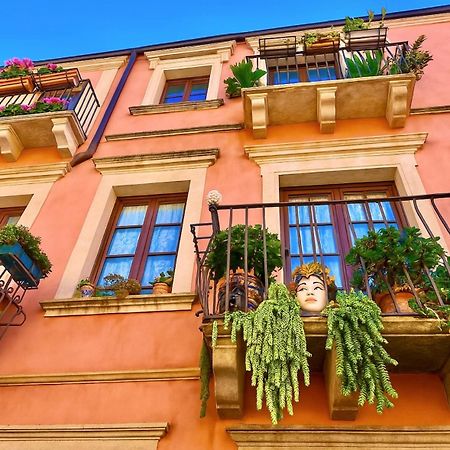 Caterina'S Charme Apartment Taormina Ngoại thất bức ảnh